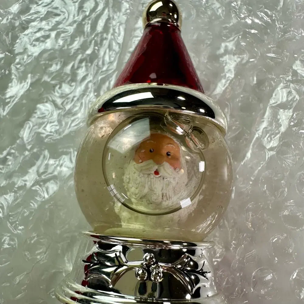 Neiman Marcus Santa Claus Snow Globe Heavy Glass Wine Bottle Stopper Christmas